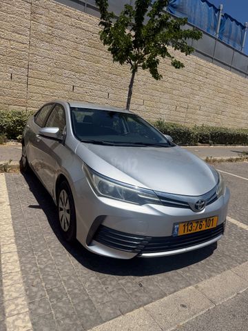 מודעת רכב טויוטה קורולה