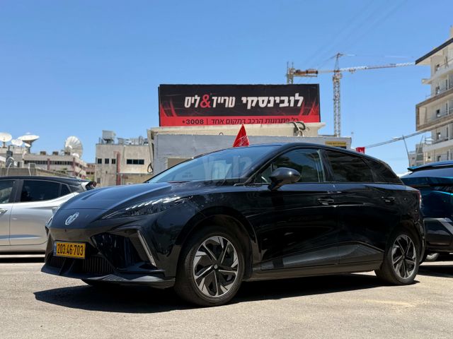 מודעת רכב אם ג'י MG4