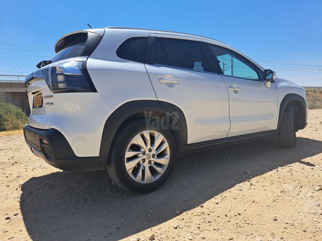 מודעת רכב סוזוקי S-Cross