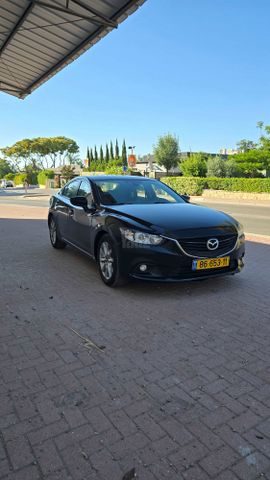 מודעת רכב מאזדה 6
