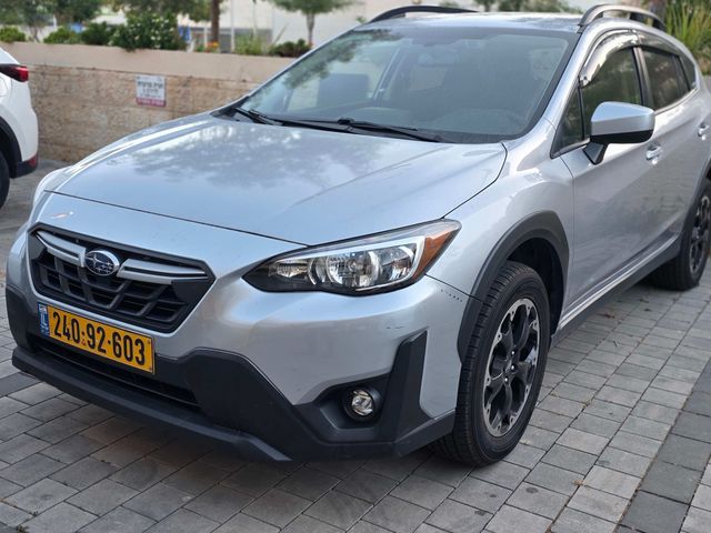 מודעת רכב סובארו XV
