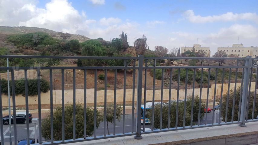 דירה למכירה בירושלים — 2