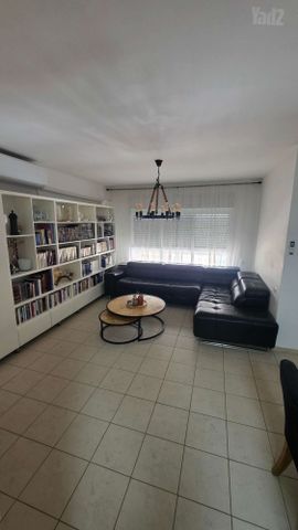 דירה למכירה בבית שמש — 3