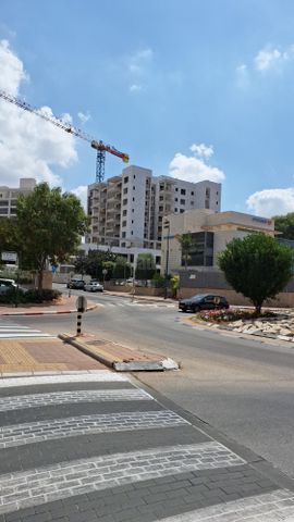 האימהות 4