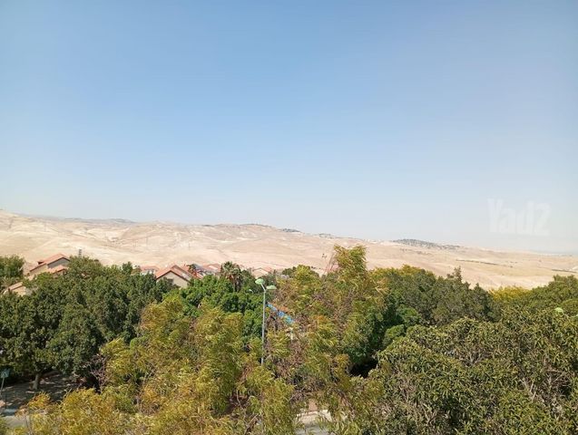 מצפה נבו 75