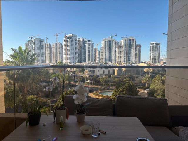 חיל התותחנים 24