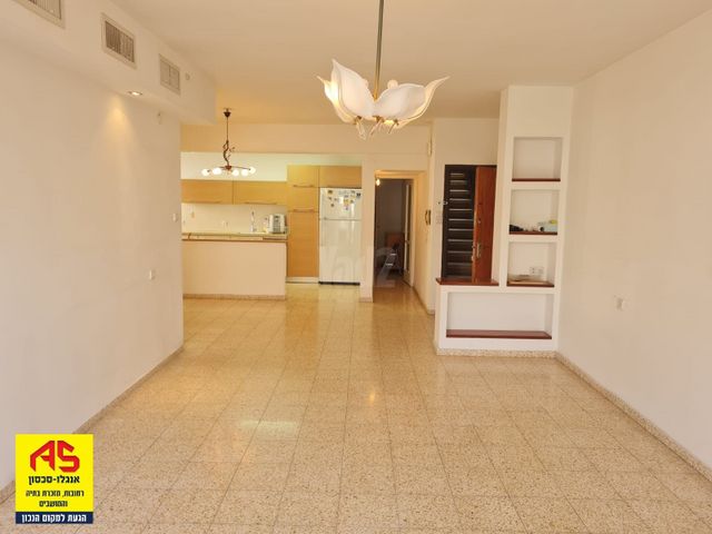 מודעת נכס, ברוך שפינוזה, ב' / צפון מערב העיר, רחובות