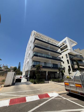 מנחם רצון 