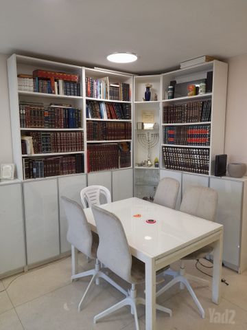 דירה למכירה בירושלים (תיווך) — 4