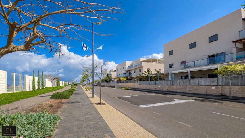 הרכס