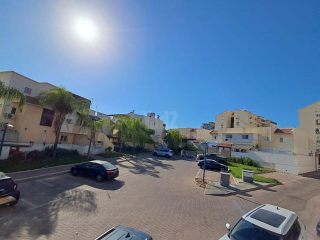דירה
