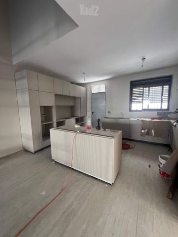 בית פרטי/ קוטג' להשכרה בבית שמש (תיווך) — 2
