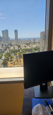 משרדים, בורסה, רמת גן