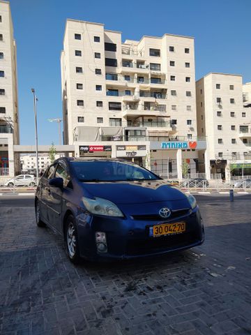 מודעת רכב טויוטה פריוס