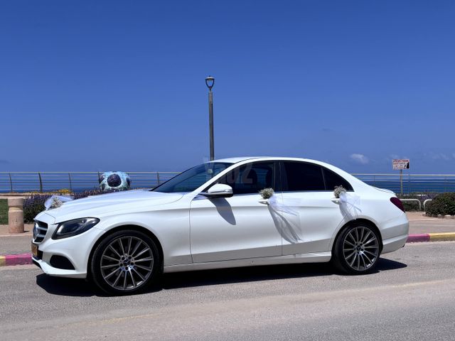 מודעת רכב מרצדס-בנץ C-class