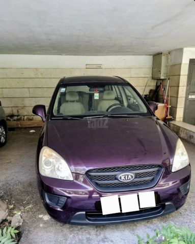 מודעת רכב קיה קארנס
