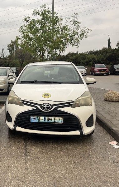 מודעת רכב טויוטה יאריס