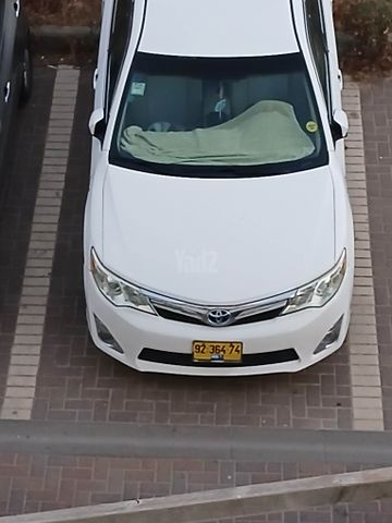 מודעת רכב טויוטה קאמרי