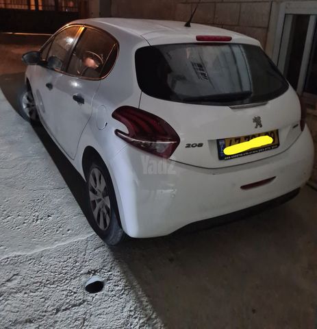 מודעת רכב פיג'ו 208