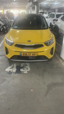 מודעת רכב קיה סטוניק