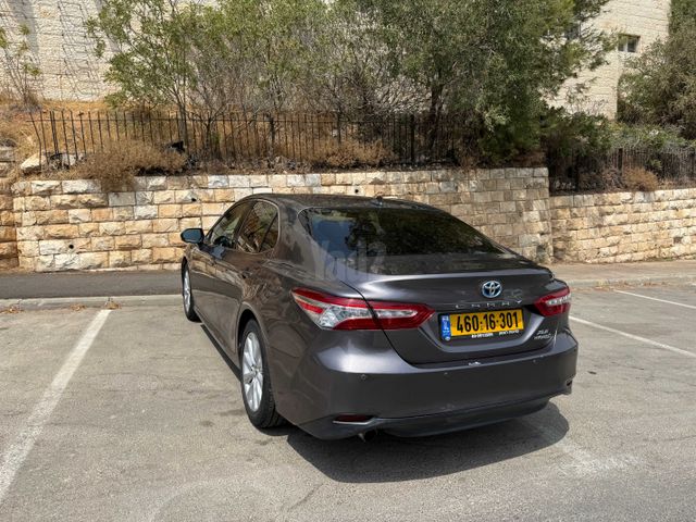 מודעת רכב טויוטה קאמרי