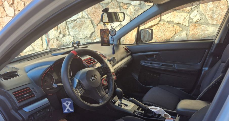מודעת רכב סובארו XV