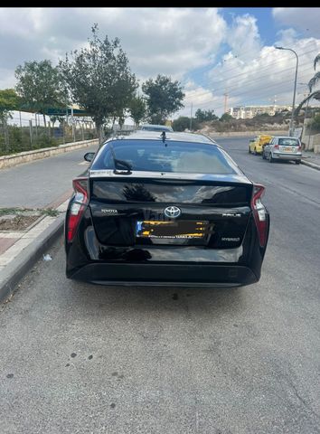 מודעת רכב טויוטה פריוס