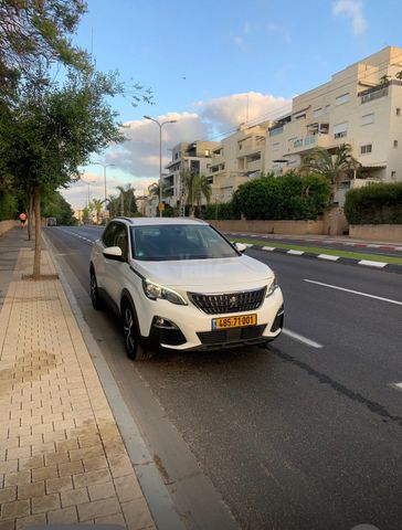 מודעת רכב פיג'ו 3008