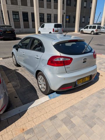 מודעת רכב קיה ריו