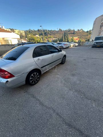 מודעת רכב טויוטה קורולה