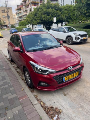מודעת רכב יונדאי i20