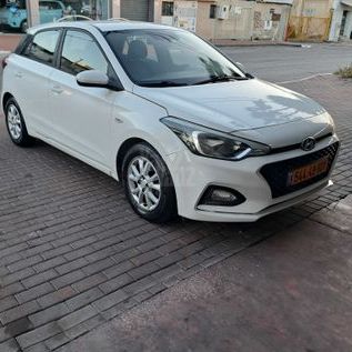 מודעת רכב יונדאי i20
