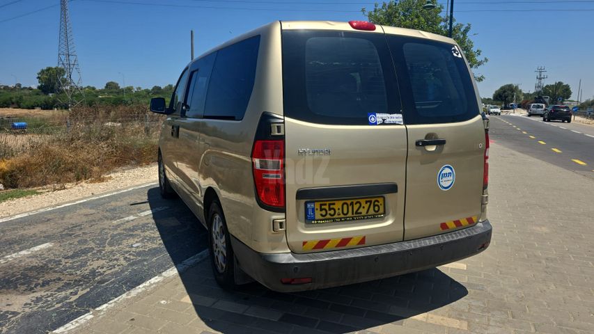 מודעת רכב יונדאי H-1 / i800