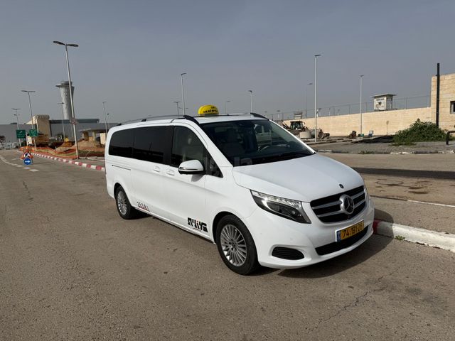 מודעת רכב מרצדס-בנץ V-class