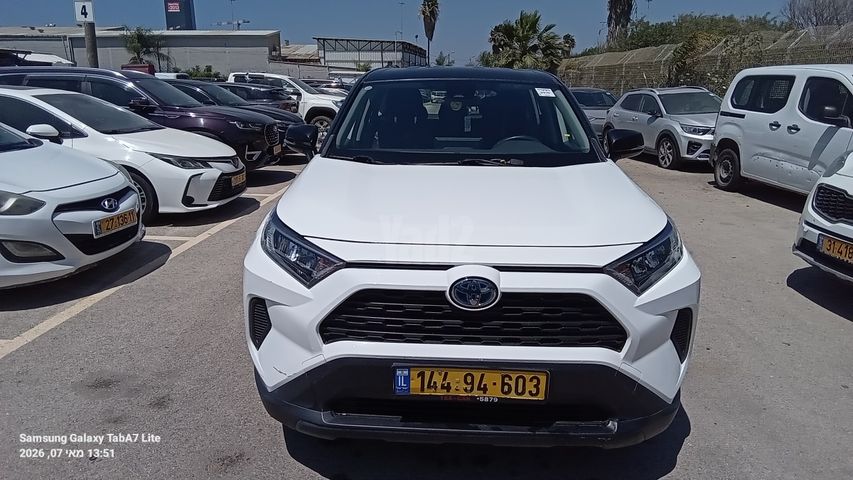 מודעת רכב טויוטה RAV4