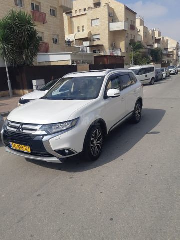 מודעת רכב מיצובישי אאוטלנדר