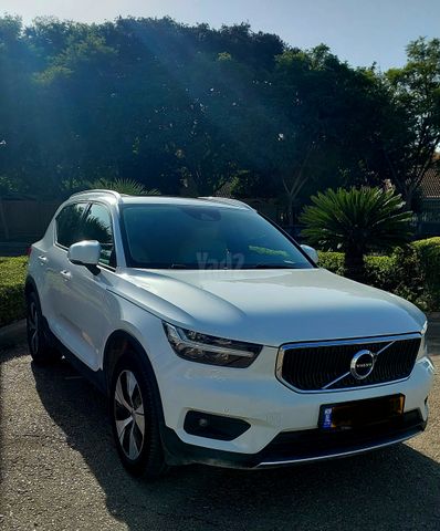 מודעת רכב וולוו XC40