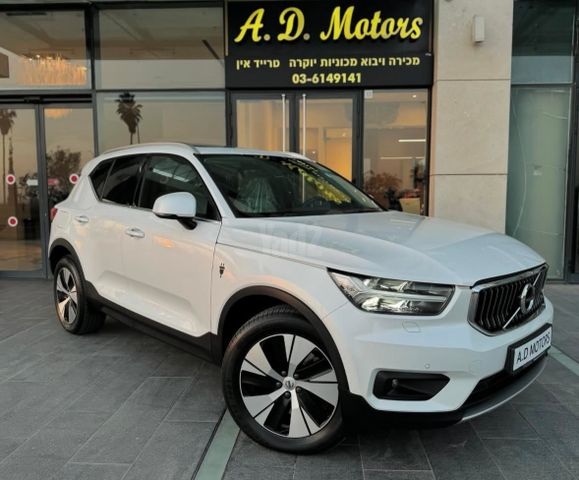 מודעת רכב וולוו XC40