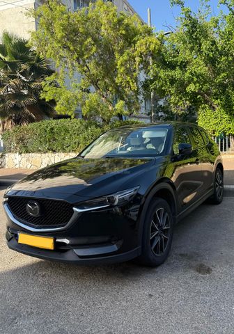 מודעת רכב מאזדה CX-5