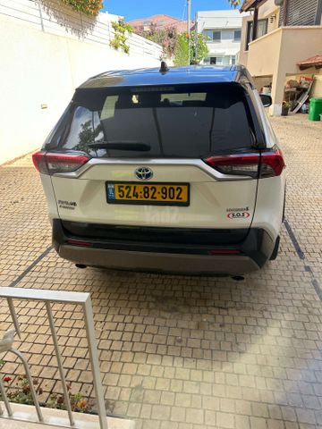מודעת רכב טויוטה RAV4