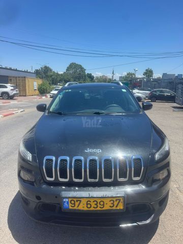 מודעת רכב ג'יפ צ'ירוקי