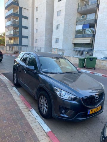 מודעת רכב מאזדה CX-5