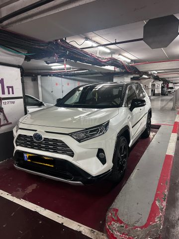 מודעת רכב טויוטה RAV4