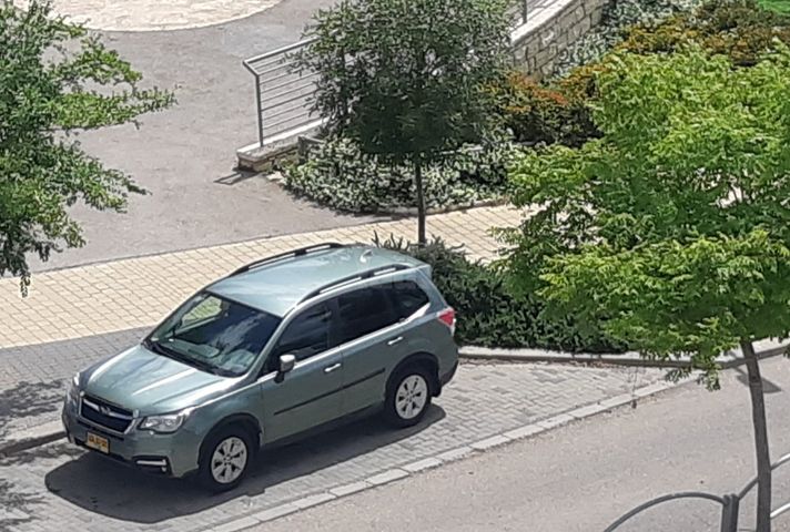 מודעת רכב סובארו פורסטר