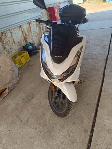 מודעת רכב הונדה PCX 125