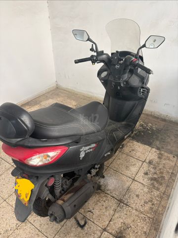 מודעת רכב סאן יאנג ג'וי רייד 200