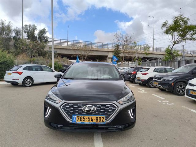 מודעת רכב יונדאי איוניק