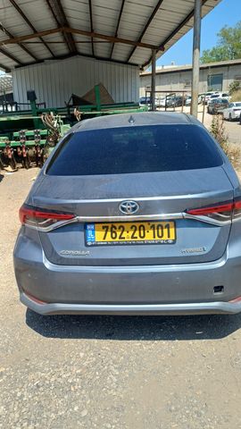 מודעת רכב טויוטה קורולה