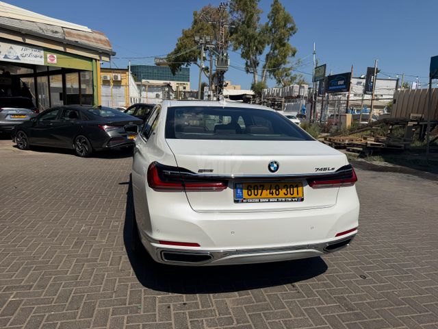 מודעת רכב ב מ וו סדרה 7 2