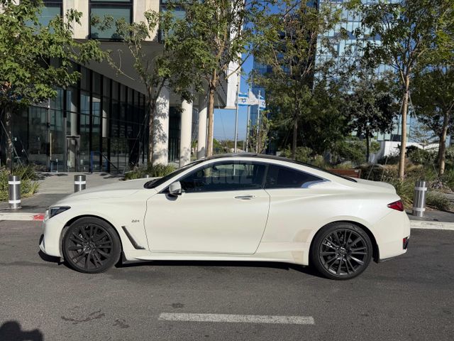 מודעת רכב אינפיניטי Q60